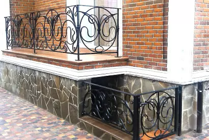 Балкон