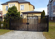 Берлинская 25